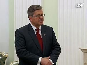 За даними соцопитувань поляки обирають Броніслава Коморовського За даними соцопитувань поляки обирають Броніслава Коморовського