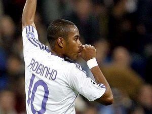 "Барселона" запропонувала за Робіньйо 22 мільйони євро "Барселона" запропонувала за Робіньйо 22 мільйони євро