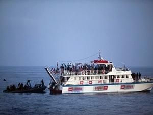 Сьогодні почала роботу комісія з розслідування нападу на "Флотилію Свободи" Сьогодні почала роботу комісія з розслідування нападу на "Флотилію Свободи"