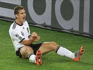 Клозе може завершити кар'єру у збірній Німеччини Клозе може завершити кар'єру у збірній Німеччини