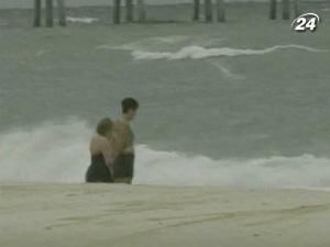 Тропічний шторм "Алекс" у Мексиканській затоці посилився Тропічний шторм "Алекс" у Мексиканській затоці посилився