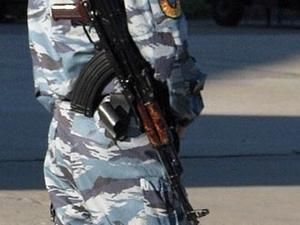 Майже 500 правоохоронців перекинули з Києва до Криму Майже 500 правоохоронців перекинули з Києва до Криму