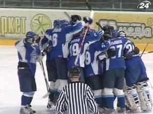 Київський "Сокіл" продовжує виступати в білоруській Екстралізі Київський "Сокіл" продовжує виступати в білоруській Екстралізі