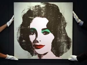 "Срібну Ліз" Енді Уорхола продали на аукціоні "Срібну Ліз" Енді Уорхола продали на аукціоні