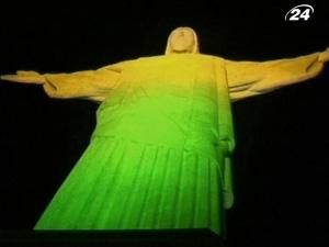 У Ріо-де-Жанейро відкрили оновлену статую Христа Спасителя У Ріо-де-Жанейро відкрили оновлену статую Христа Спасителя
