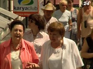 В Україні підвищили соцстандарти В Україні підвищили соцстандарти