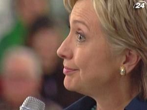 Клінтон прибула в Україну Клінтон прибула в Україну