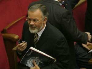 Рада відмовилася звільняти Могильова та Табачника Рада відмовилася звільняти Могильова та Табачника