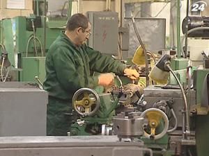 Середня зарплата у червні зросла на 94 гривень Середня зарплата у червні зросла на 94 гривень