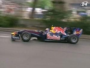 Red Bull влаштувала показовий заїзд вулицями Лондона
