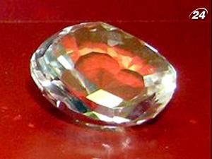 Індійці хочуть забрати у Єлизавети ІІ знаменитий діамант Індійці хочуть забрати у Єлизавети ІІ знаменитий діамант