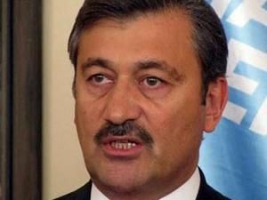 Прем’єр Криму: ми відщипуємо повноваження у міністерств Прем’єр Криму: ми відщипуємо повноваження у міністерств