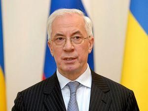 Азаров привітав моряків із Днем флоту