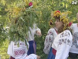 У столичному гідропарку відзначали містичне свято Івана Купала