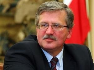 Качинський привітав Коморовського з перемогою на президентських виборах Качинський привітав Коморовського з перемогою на президентських виборах