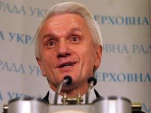 Литвин: є кілька заяв від жінок у парламенті про перехід у коаліцію Литвин: є кілька заяв від жінок у парламенті про перехід у коаліцію