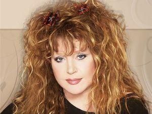 Алла Пугачова зібралась на ювілей Януковича Алла Пугачова зібралась на ювілей Януковича