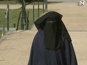 Французи скажуть "ні" паранджі Французи скажуть "ні" паранджі