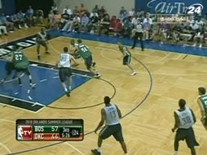 "Бостон Селтікс" перший матч відіграли без українця Кравцова "Бостон Селтікс" перший матч відіграли без українця Кравцова