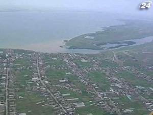 Ренійський порт починають рятувати від води Ренійський порт починають рятувати від води