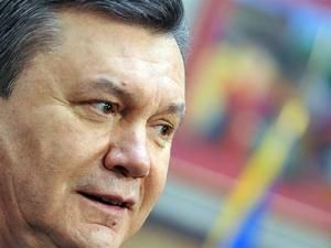 Янукович хоче дати Стельмаху ще два роки Янукович хоче дати Стельмаху ще два роки