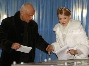 Тимошенко розповіла, чому не взяла свого чоловіка у свою партію Тимошенко розповіла, чому не взяла свого чоловіка у свою партію