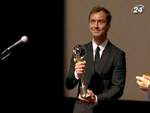 Джуда Лоу відзначили за внесок у розвиток кіно Джуда Лоу відзначили за внесок у розвиток кіно