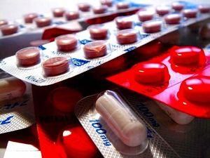 МОЗ заборонить медикам вказувати в рецептах запатентовані назви ліків МОЗ заборонить медикам вказувати в рецептах запатентовані назви ліків