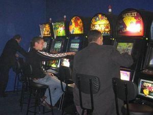 Комітет промполітики просить ліквідувати гральний бізнес Комітет промполітики просить ліквідувати гральний бізнес