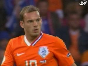 "Манчестер Юнайтед" хоче придбати Веслі Снейдера "Манчестер Юнайтед" хоче придбати Веслі Снейдера