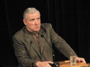 Петро Ющенко марить комуністичним апокаліпсисом Петро Ющенко марить комуністичним апокаліпсисом