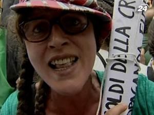 Мешканці Аквіли протестували проти повільної відбудови міста Мешканці Аквіли протестували проти повільної відбудови міста