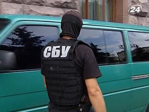 СБУ проводить слідчі дії у приміщенні Київської міської ради СБУ проводить слідчі дії у приміщенні Київської міської ради