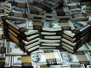 Мешканка Лас-Вегасу в четвертий раз виграла у лотерею багатомільйонну суму Мешканка Лас-Вегасу в четвертий раз виграла у лотерею багатомільйонну суму