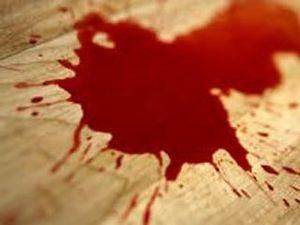 Мати вбила свого маленького сина, щоб продати його вухо Мати вбила свого маленького сина, щоб продати його вухо