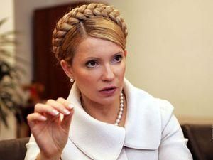 Тимошенко: Янукович створює авторитарний режим Тимошенко: Янукович створює авторитарний режим