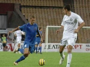 "Арсенал" перемагає запорізький "Металург"(ВІДЕО) "Арсенал" перемагає запорізький "Металург"(ВІДЕО)