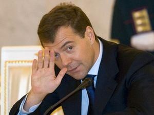 Медведєв побажав процвітання Януковичу та Україні