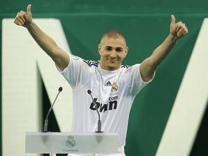 "Арсенал" хоче Бензема "Арсенал" хоче Бензема