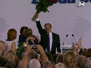 Переможцем президентських виборів став Броніслав Коморовський Переможцем президентських виборів став Броніслав Коморовський