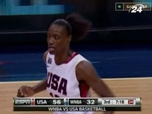 Матч всіх зірок жіночої ліги зібрав майже 10 000 глядачів Матч всіх зірок жіночої ліги зібрав майже 10 000 глядачів