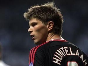 На Хунтелаара чекають в Англії На Хунтелаара чекають в Англії