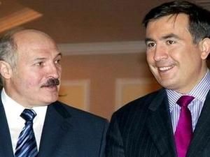 Саакашвілі таємно зустрівся з Лукашенко на Дні народженні Януковича Саакашвілі таємно зустрівся з Лукашенко на Дні народженні Януковича