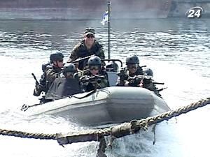 Другий день навчань "Сі Бриз" - українці звільняли захоплене судно Другий день навчань "Сі Бриз" - українці звільняли захоплене судно