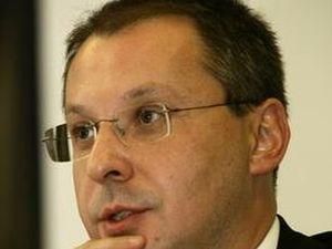 Екс-прем'єр Болгарії загубив документи, що становлять державну таємницю Екс-прем'єр Болгарії загубив документи, що становлять державну таємницю