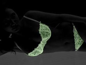 Вчені: 50% жінок хочуть займатись сексом в одязі Вчені: 50% жінок хочуть займатись сексом в одязі