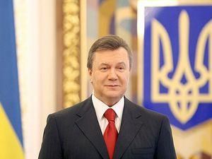 Янукович підписав закон "Про засади внутрішньої та зовнішньої політики" 