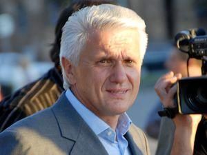 Литвин: Депутати перетворилися на кріпаків Литвин: Депутати перетворилися на кріпаків