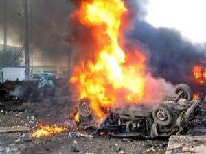 В Іраку від вибуху автомобіля загинули 9 осіб В Іраку від вибуху автомобіля загинули 9 осіб