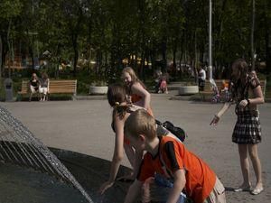 У Маріуполі в фонтані знайшли тіло хлопчика У Маріуполі в фонтані знайшли тіло хлопчика